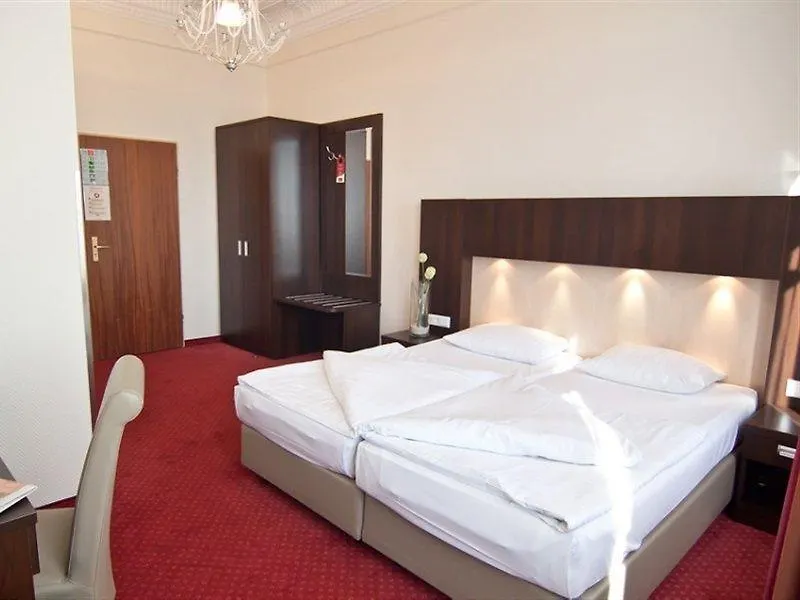Novum Hotel Graf Moltke Hamburg 3*,